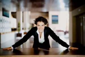 150 de ani de la nașterea lui Ravel, concert dirijat de Marzena Diakun 4 Marzena Diakun foto Marco Borggreve