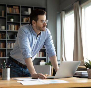 Productivitate și planificare pentru lideri: 5 obiceiuri financiare pe care să le pui în practică 8 card de credit 1817934641