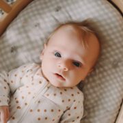 papusa reborns bebelus