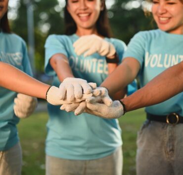 Ce abilități poți dezvolta prin voluntariat și cum te ajută în carieră? 7 shutterstock 2398186579