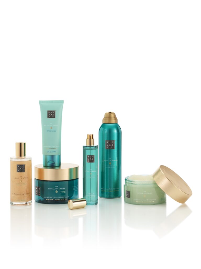 THE RITUAL OF KARMA, GAMA ESENȚIALĂ PENTRU O PIELE ÎNGRIJITĂ ȘI PROTEJATĂ VARA ASTA 3 2020 January The Ritual of Karma Body 9063