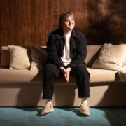 LEWIS CAPALDI HEYDUDE