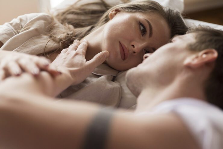 Amanții și amantele nu apar „din senin”. Ei apar când ne pierdem pe noi înșine în cuplu. 2 amanta sex conexiune