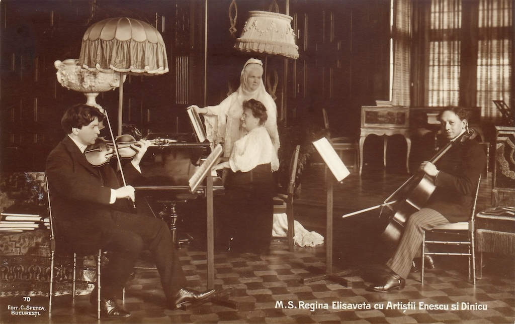 O nouă ediție Art Safari, din 5 septembrie! 1 Fotografie cu George Enescu copil Muzeul National de Istorie a Romaniei Enescu si Minotaurul