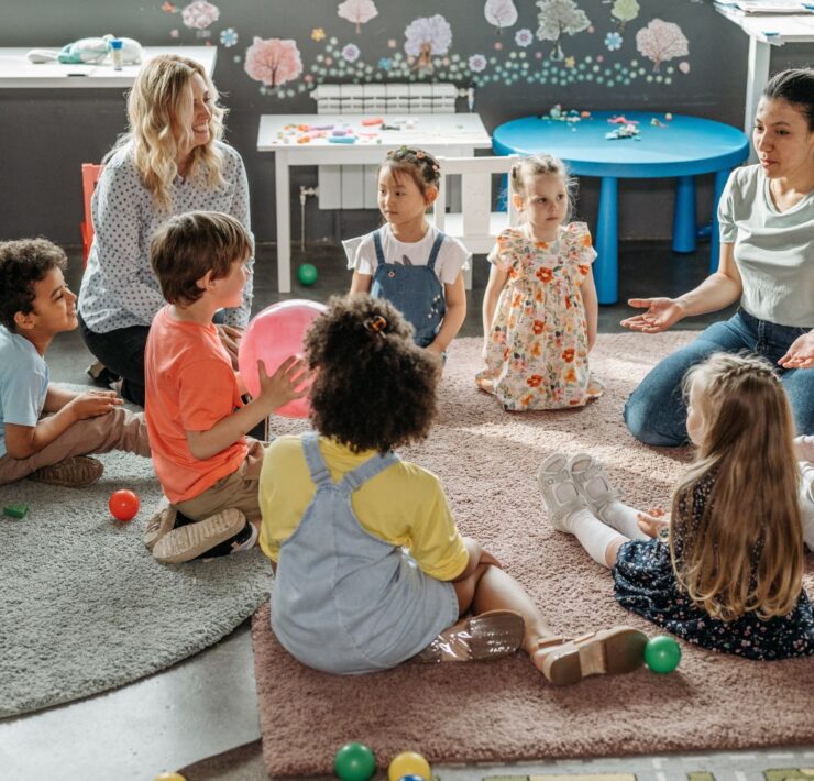 Adaptarea la grădiniță: cum gestionezi emoțiile tale și lacrimile lui