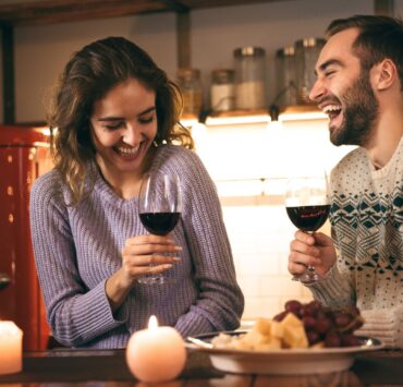 Alcoolul în relația de cuplu: cauze, efecte și pași spre vindecare