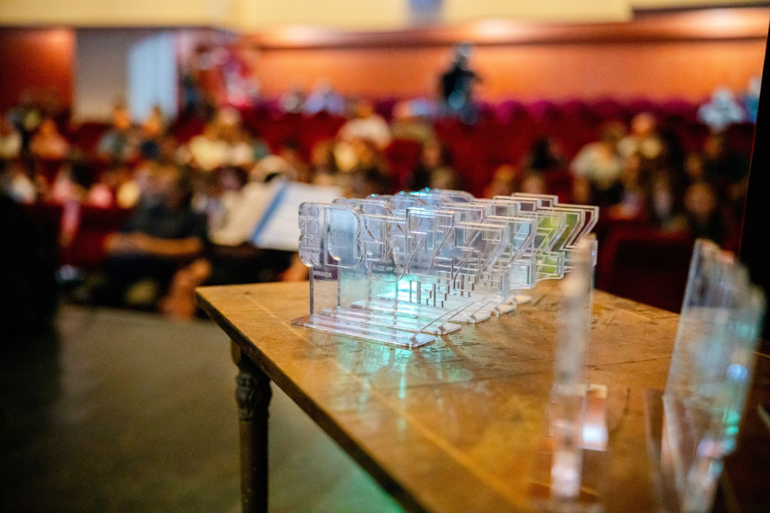 BIAF și-a desemnat laureații competițiilor BUZZ IFF și Comic 7B 1 BIAF și-a desemnat laureații competițiilor BUZZ IFF și Comic 7B