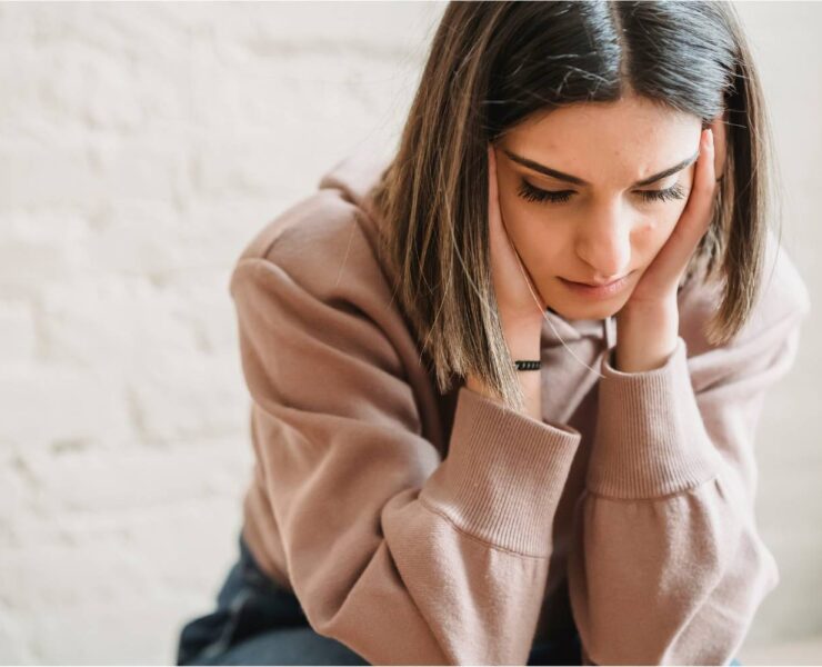 Dependența de validare: cauze, efecte și cum să ieși din capcană