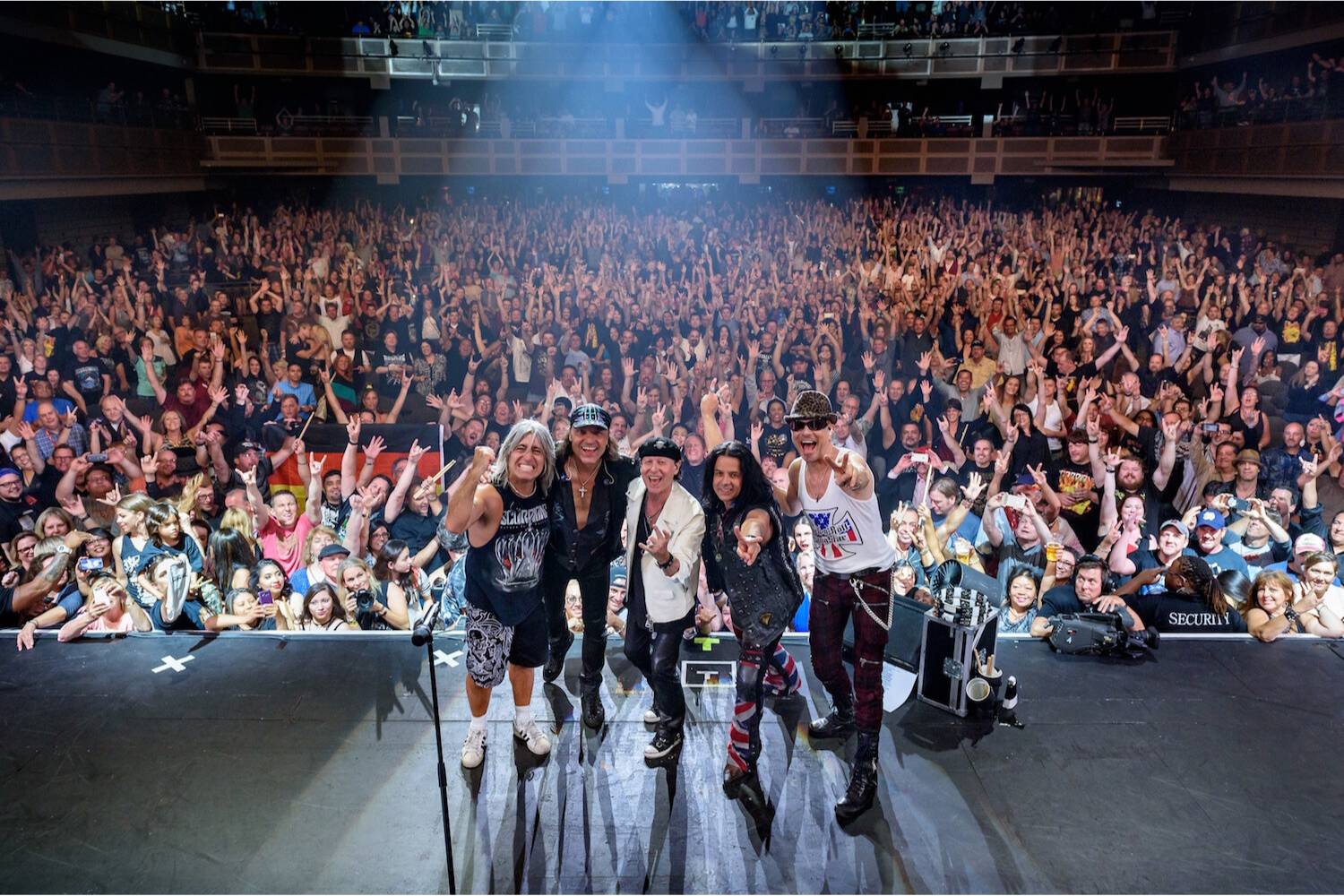 Scorpions cântă la Romexpo 1 Energie, hituri și istorie cererile Scorpions pentru concertul de la Romexpo