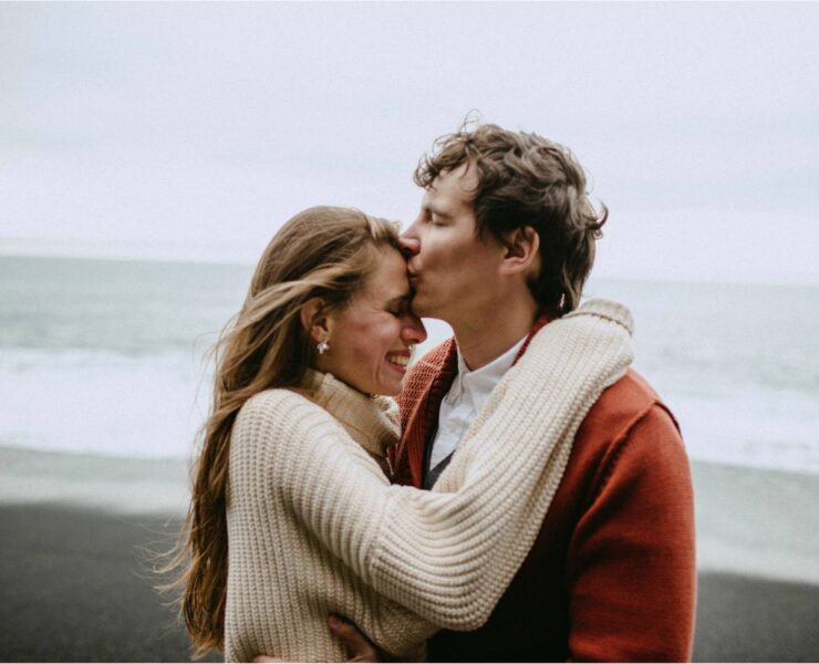 Frica bărbaților puternici de vulnerabilitate în relații