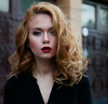 Produse de machiaj: secretele unui look stilat 9 Produse de machiaj secretele unui look stilat