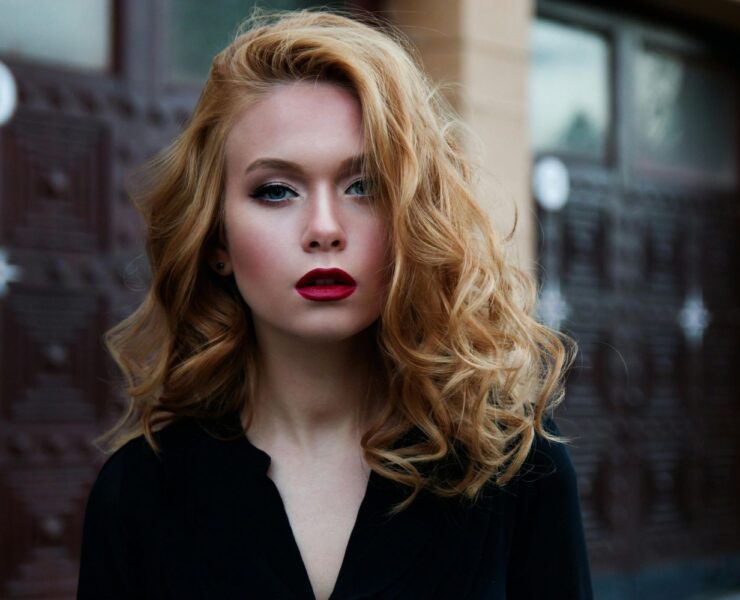 Produse de machiaj secretele unui look stilat