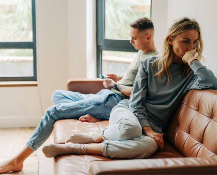 Relații care dor: cum să recunoști iubirea nesănătoasă și să te vindeci