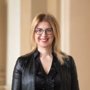 România se mișcă: primul milion de euro alocat pentru eliminarea barierelor în calea mobilității sociale