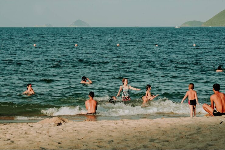 Tabără la Jupiter și Neptun pentru copiii din programele Organizației Umanitare CONCORDIA