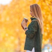 Toamna are nevoie de un boost de încredere păr puternic, zâmbet perfect