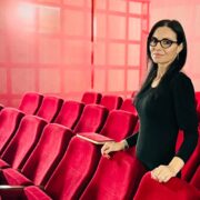 Ana Tatu despre curiozitate, prezență și meseria de a asculta 13 Ana Tatu despre curiozitate, prezență și meseria de a asculta