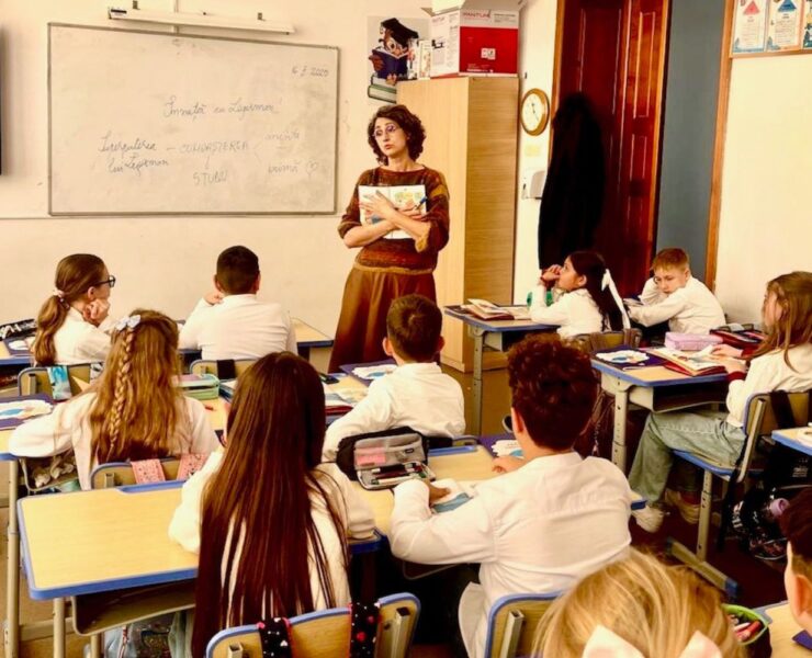 Asociația Legisman lansează programul-pilot „Învață cu Legisman”, dedicat educației juridice în învățământul primar