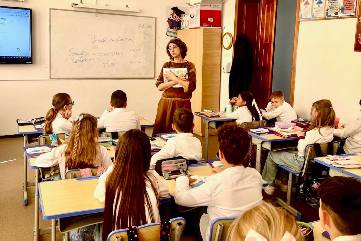 Asociația Legisman lansează programul-pilot „Învață cu Legisman”, dedicat educației juridice în învățământul primar 1 Asociația Legisman lansează programul-pilot „Învață cu Legisman”, dedicat educației juridice în învățământul primar