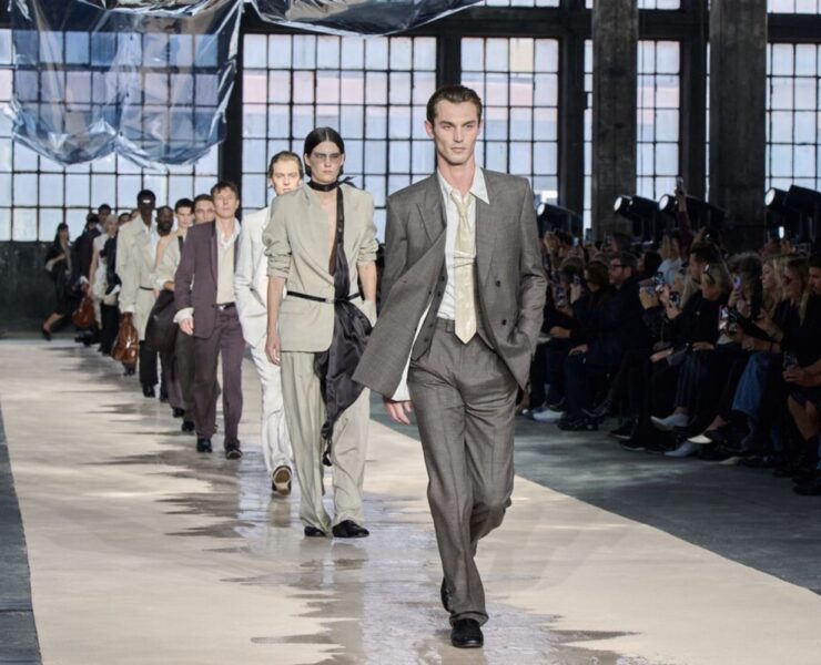 BOSS dezvăluie colecția SpringSummer 2026 o celebrare a puterii, rafinamentului și autenticității