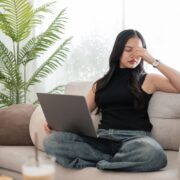 Burnoutul emoțional: când corpul urmează oboseala sufletului 9 Burnoutul emoțional: când corpul urmează oboseala sufletului