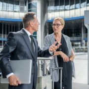 Carieră europeană: cum poți lucra în instituțiile Uniunii Europene 12 Carieră europeană: cum poți lucra în instituțiile Uniunii Europene