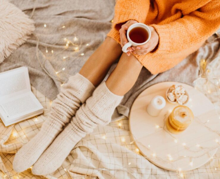 Ce este „hygge” și cum să-l introduci în rutină pentru bunăstarea psihică