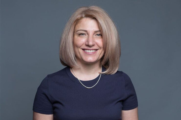 Cristina Schmidt despre traume, vindecare și experiența The Inner 16 Cristina Schmidt și arta de a rescrie poveștile de familie