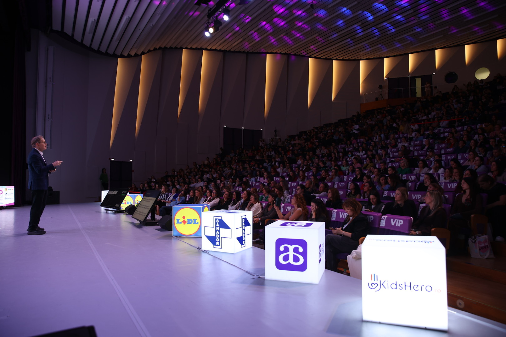 ParentED Fest 2025: principalele declarații din prima zi de festival 5 Dan Siegel, ParentED Fest 2025
