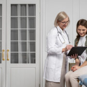 De ce merită să-ți faci timp pentru un consult ginecologic: o pauză scurtă pentru sănătatea ta pe termen lung 13 De ce merită să-ți faci timp pentru un consult ginecologic: o pauză scurtă pentru sănătatea ta pe termen lung