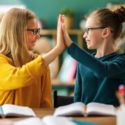Educația juridică – între căldura familiei și rigorile societății 13 Educația juridică – între căldura familiei și rigorile societății