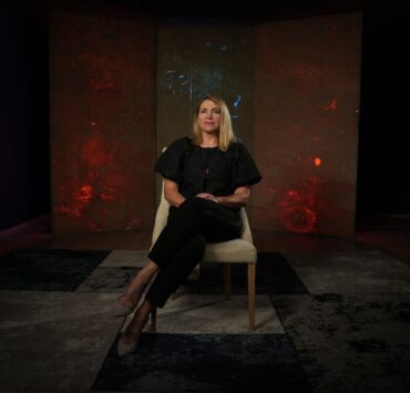 Elis Teodorescu: Dacă nu ești bine în relație, atunci e vina ta. 7 Elis Teodorescu: Dacă nu ești bine în relație, atunci e vina ta.