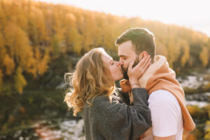 Relație de cuplu reușită: cum găsești echilibrul, nu perfecțiunea 2 Limbajele iubirii: cum ne conectăm autentic în cuplu și în familie