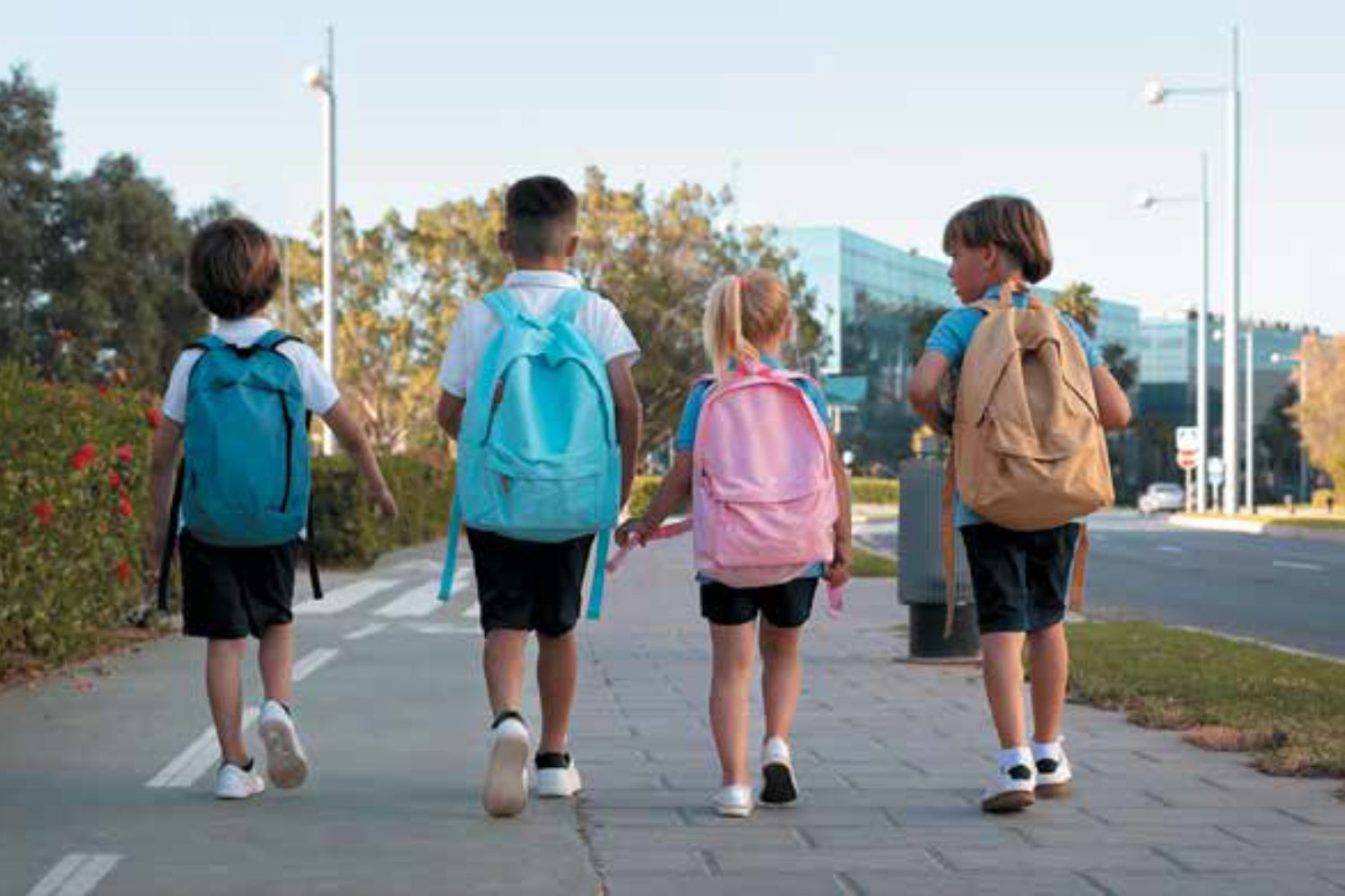 Lumea, școala noastră fără ziduri 1 Lumea, școala noastră fără ziduri