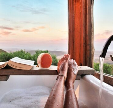 Skincare pentru femeile active: cum îți menții pielea curată și luminoasă atunci când faci sport