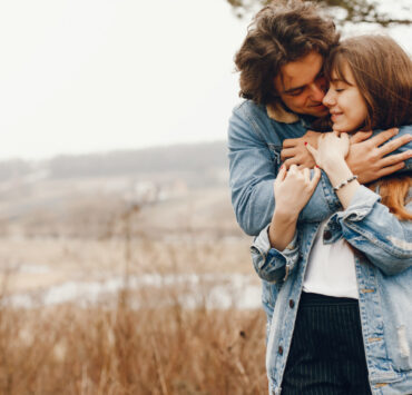 Spațiul dintre noi: cum se naște iubirea conștientă