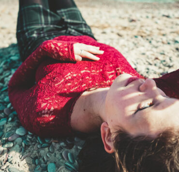 18 lucruri care se întâmplă în corpul tău când suferi de inimă frântă