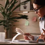 Banii - Resursa indispensabilă pentru liniștea ta