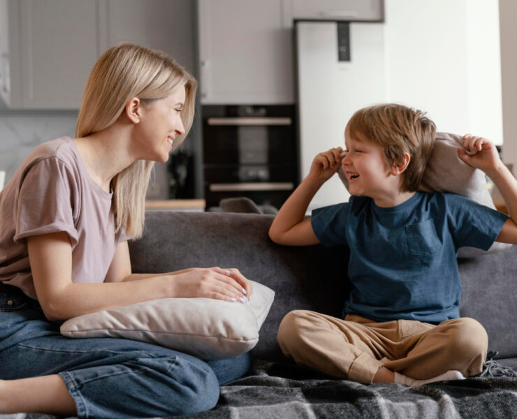 Copilul nu are nevoie de un părinte perfect, ci de un părinte prezent