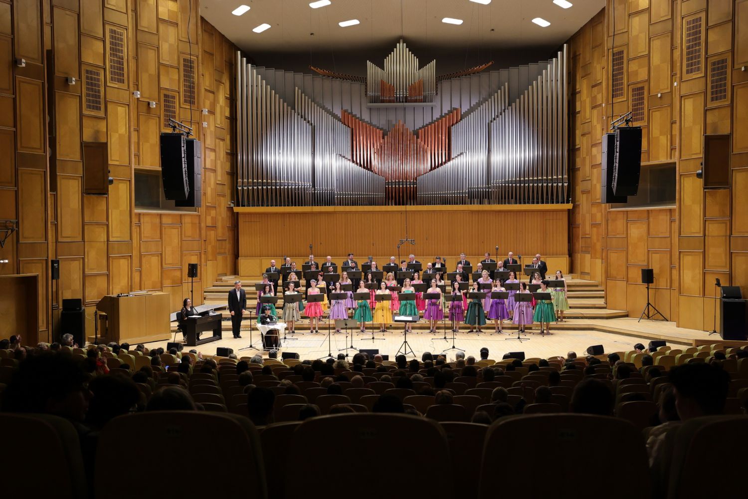 Corul Academic Radio aniversează 85 de ani: concert și sesiune de autografe