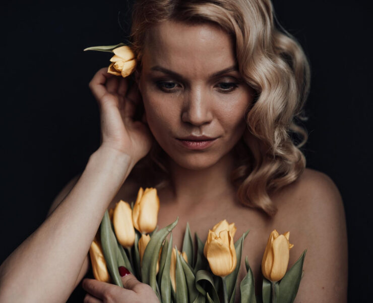 Erotismul interior: cum ne reconectăm la dorință dincolo de tabuuri