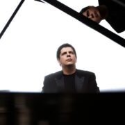 Pianistul spaniol Javier Perianes cântă Chopin la Sala Radio