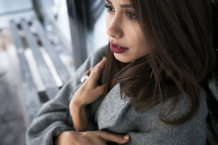 Rana de abandon: de ce alegem relații care ne rănesc și cum începem vindecarea