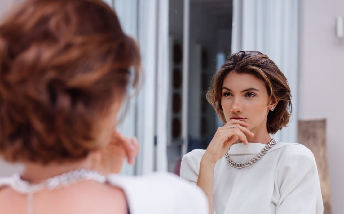 Relațiile ca oglinzi – ce ne arată ceilalți despre noi