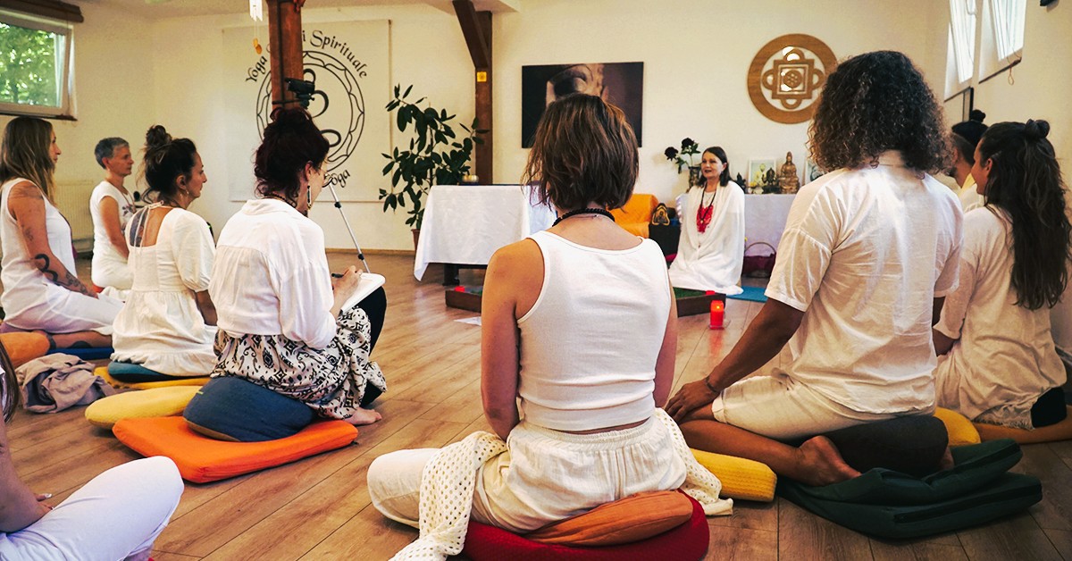 Retragere in tacere Sahajana nda Hridaya Roga Romania