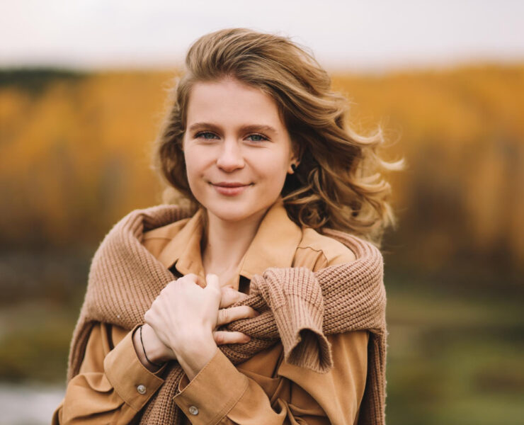 Umbra emoțiilor reprimate: partea din noi pe care o ascundem, dar care ne influențează viața