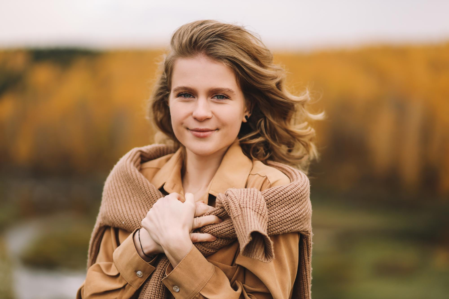 Umbra emoțiilor reprimate: partea din noi pe care o ascundem, dar care ne influențează viața