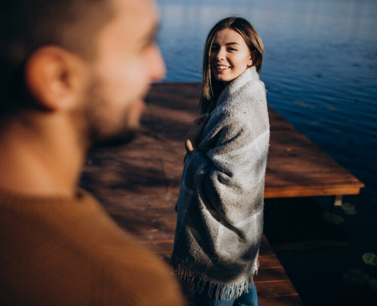 Validarea feminină: de ce femeile caută confirmare în bărbați