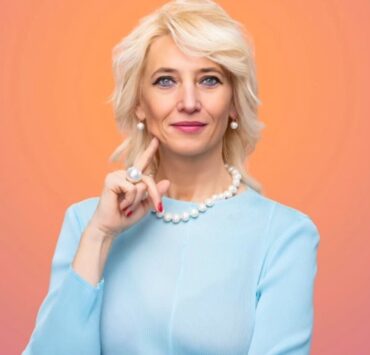 Adela Hanafi a lansat podcastul „Povesti Nespuse cu Adela