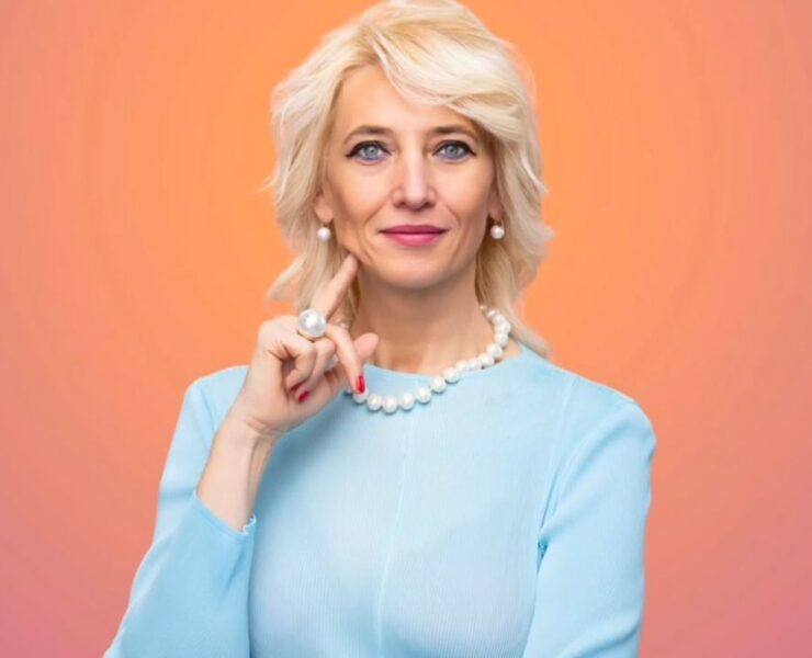 Adela Hanafi a lansat podcastul „Povesti Nespuse cu Adela